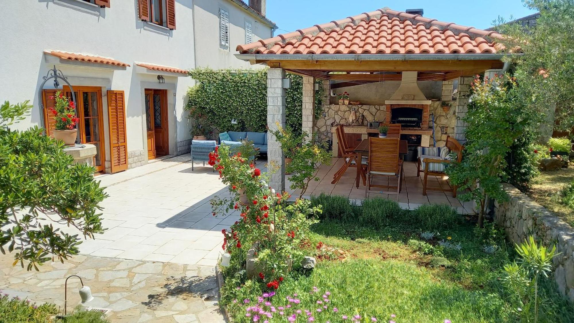 Holiday Home Lavanda Kornić Kültér fotó